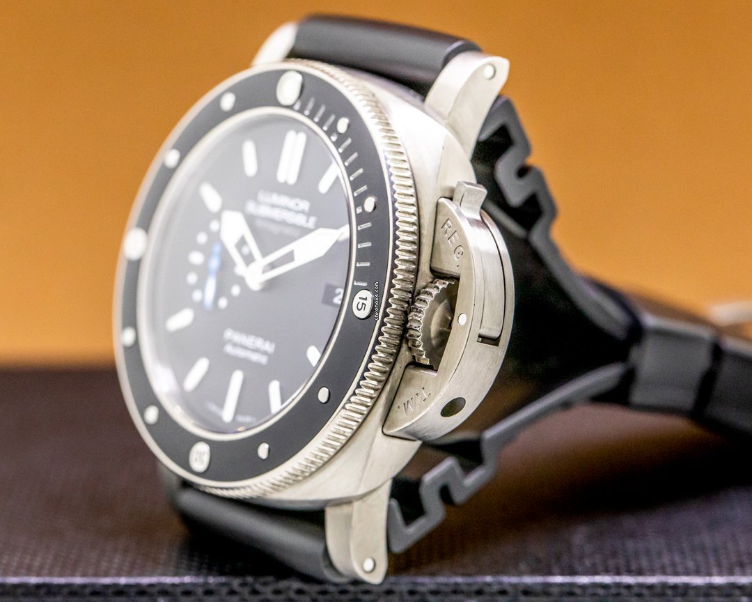 IMG_9081 Panerai Luminor Submersible 1950 3 Days Automatic Mens watch Unisex Automatic Titanium PAM01389 Replica 4