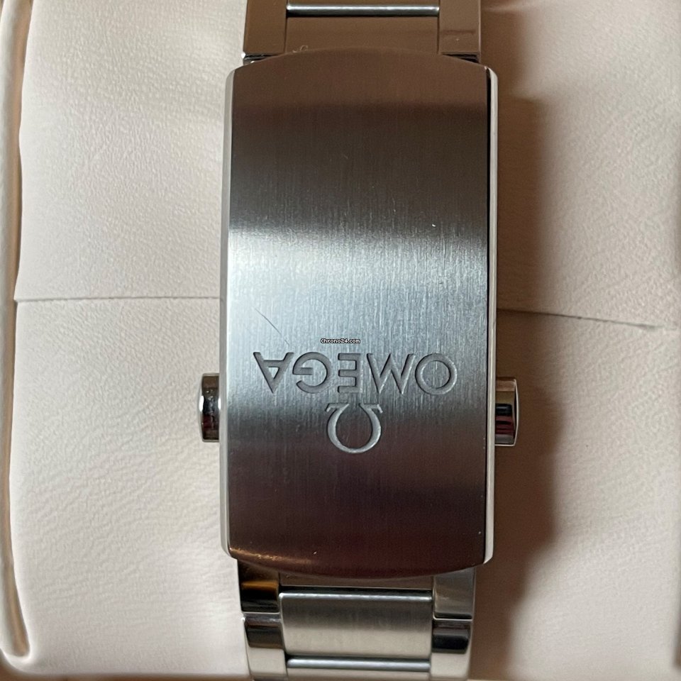 IMG_9081 Omega Seamaster 300 Mens watch Unisex Automatic Steel 234.30.41.21.03.001 Replica 4