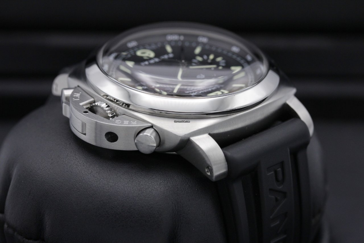 Panerai Luminor 1950 3 Days Chrono Flyback Steel PAM 213 Replica 4