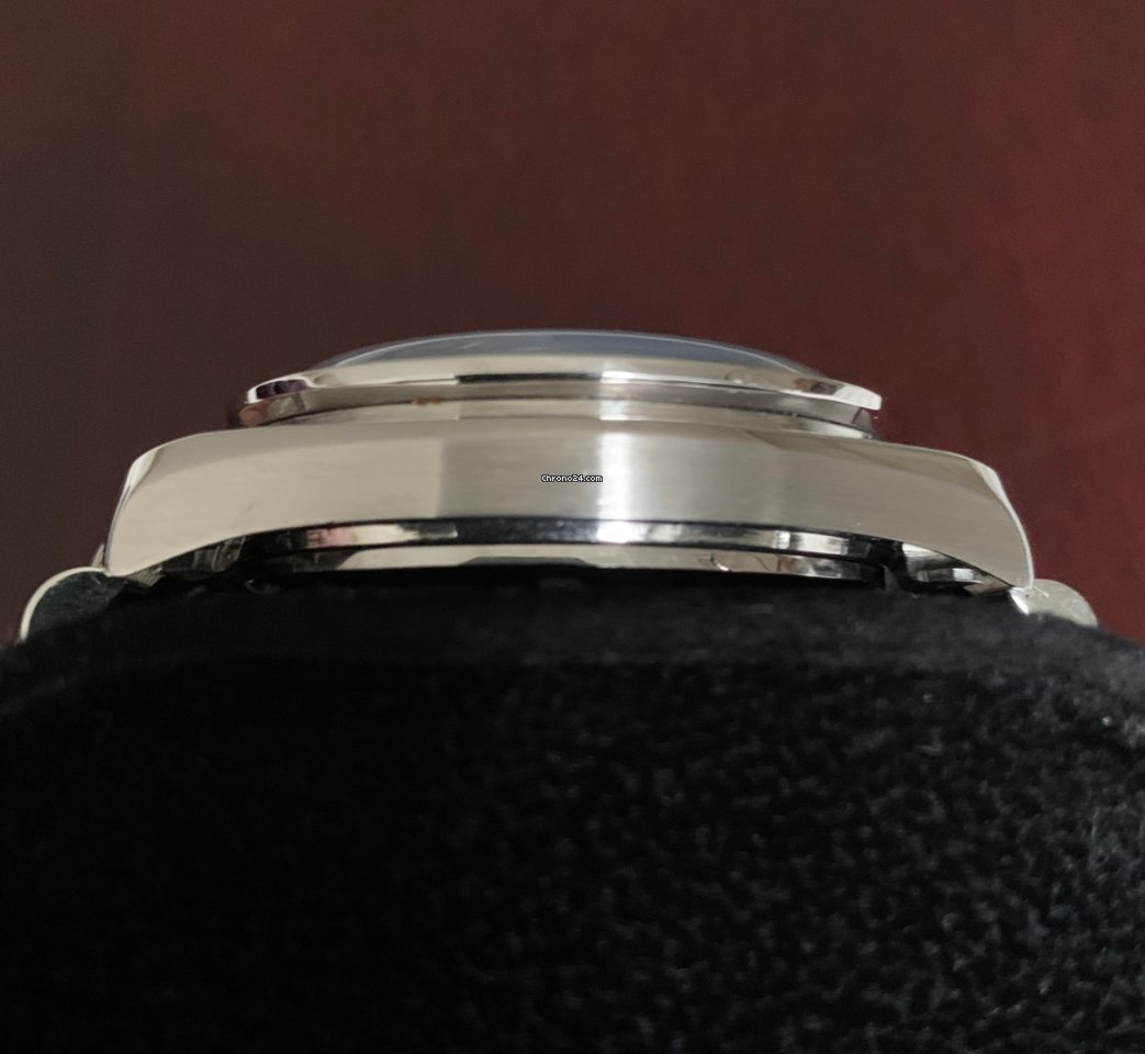 Omega Speedmaster Mens watch Unisex Automatic Steel 376.0822 Holy Grail Replica 4