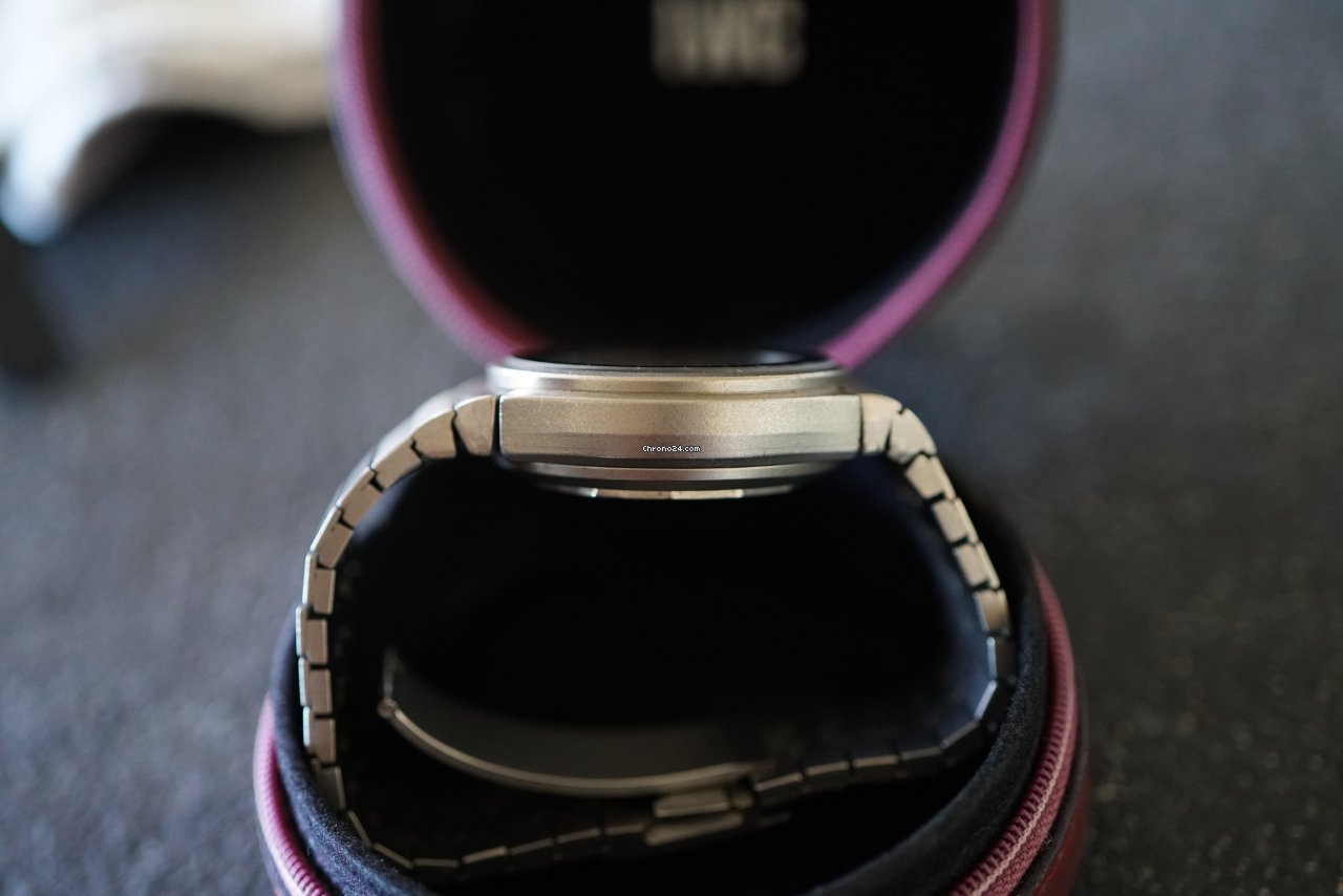 IMG_9081 IWC Porsche Design Mens watch Unisex Automatic Titanium IW3700 Replica 4