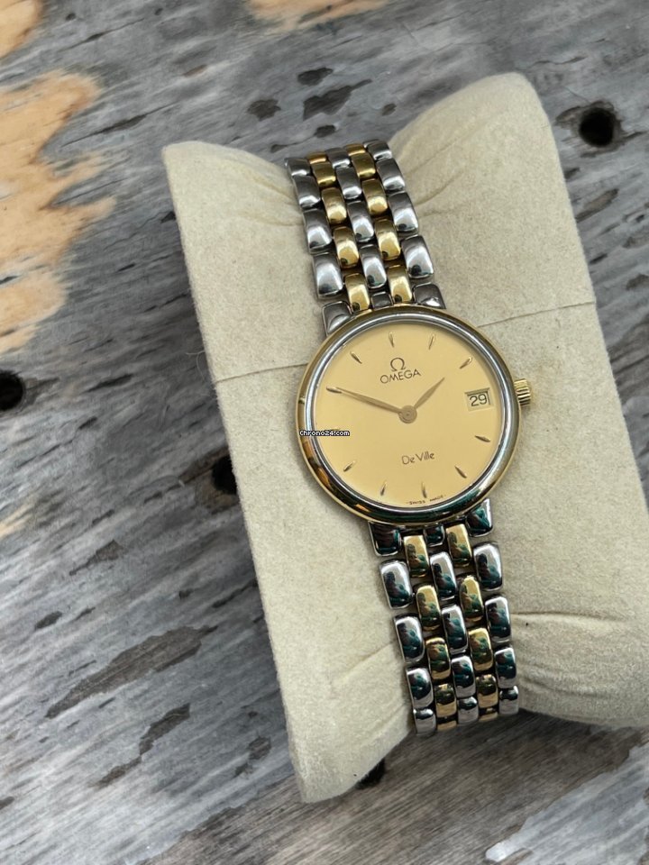 Omega De Ville Womens watch Quartz Gold Steel 796.2379 Replica 4