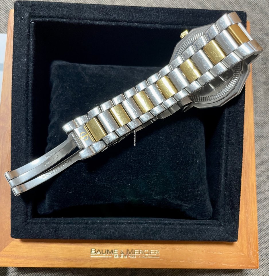 IMG_9081 Baume & Mercier Riviera Mens watch Unisex Quartz Gold Steel MVO45164 Replica 4