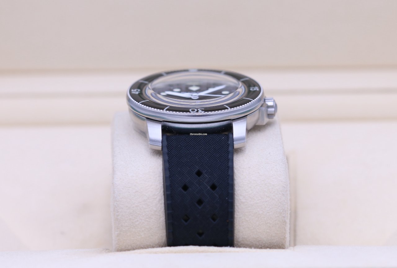 IMG_9081 Blancpain Fifty Fathoms Mens watch Unisex Automatic Steel 5008-11B30-NABA Replica 4