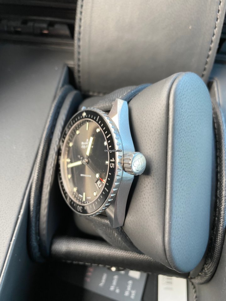 IMG_9081 Blancpain Fifty Fathoms Bathyscaphe Mens watch Unisex Automatic 5000 1110 B52A Replica 4