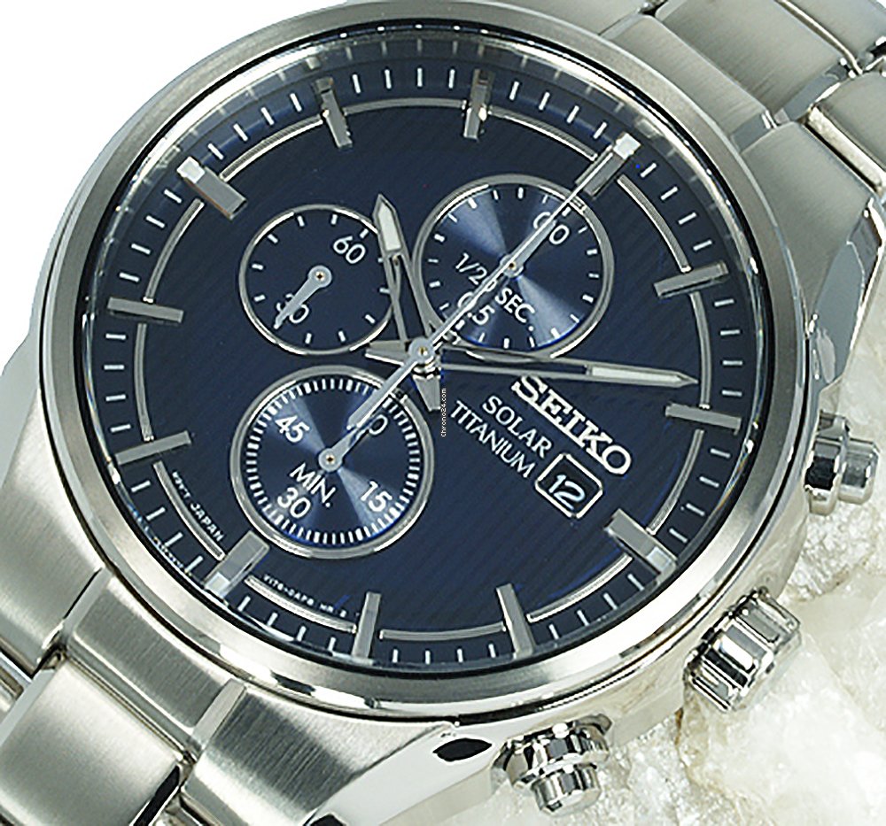 Seiko Mens watch Unisex Quartz Titanium SSC365P1 Replica 4