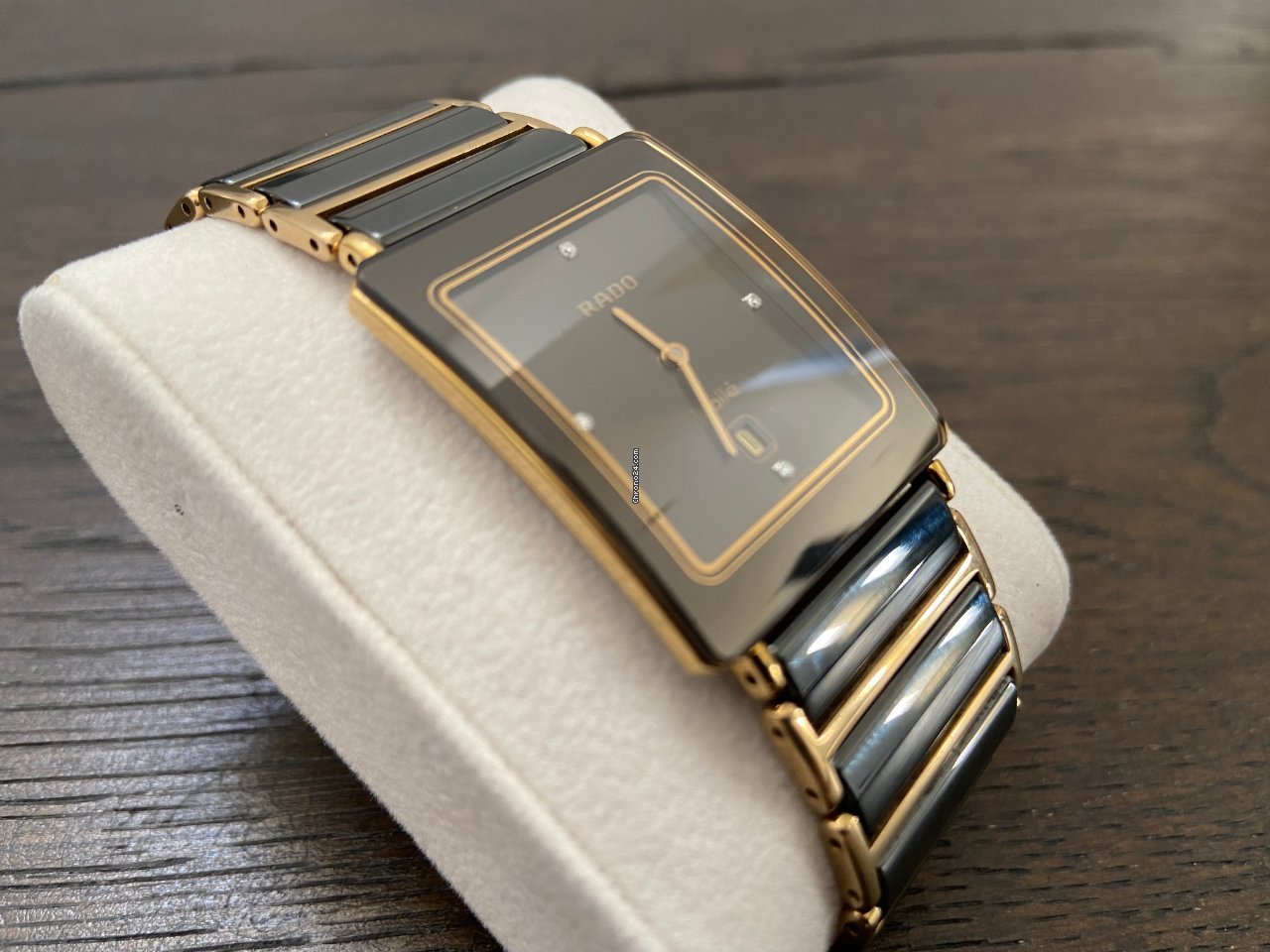 IMG_9081 Rado Integral Mens watch Unisex Quartz Ceramic R20786752 Replica 4