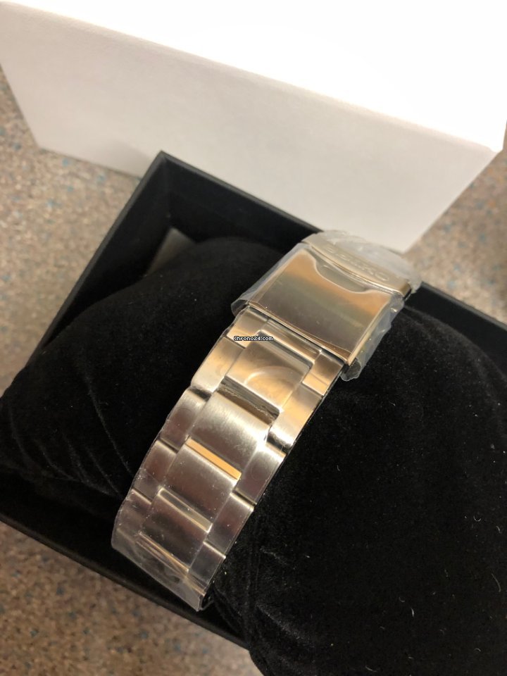 IMG_9081 Seiko Prospex Mens watch Unisex Automatic Steel SRPE33K1 Replica 4