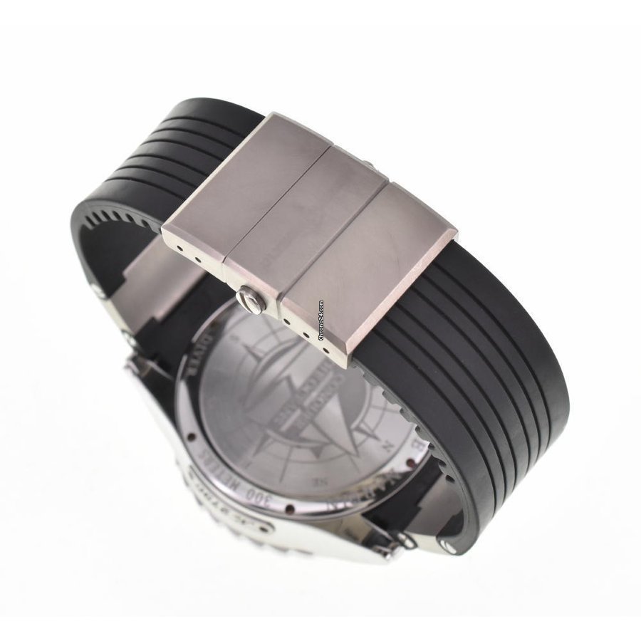 IMG_9081 Ulysse Nardin Diver Chronometer Mens watch Unisex Automatic Steel 263-10 Replica 4