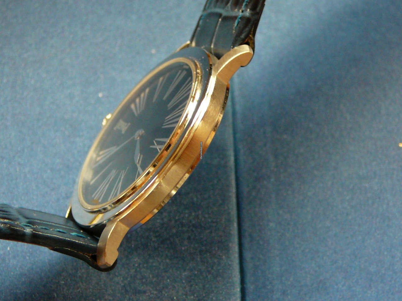Piaget Altiplano Mens watch Unisex Manual winding White gold GAO24052 Replica 4