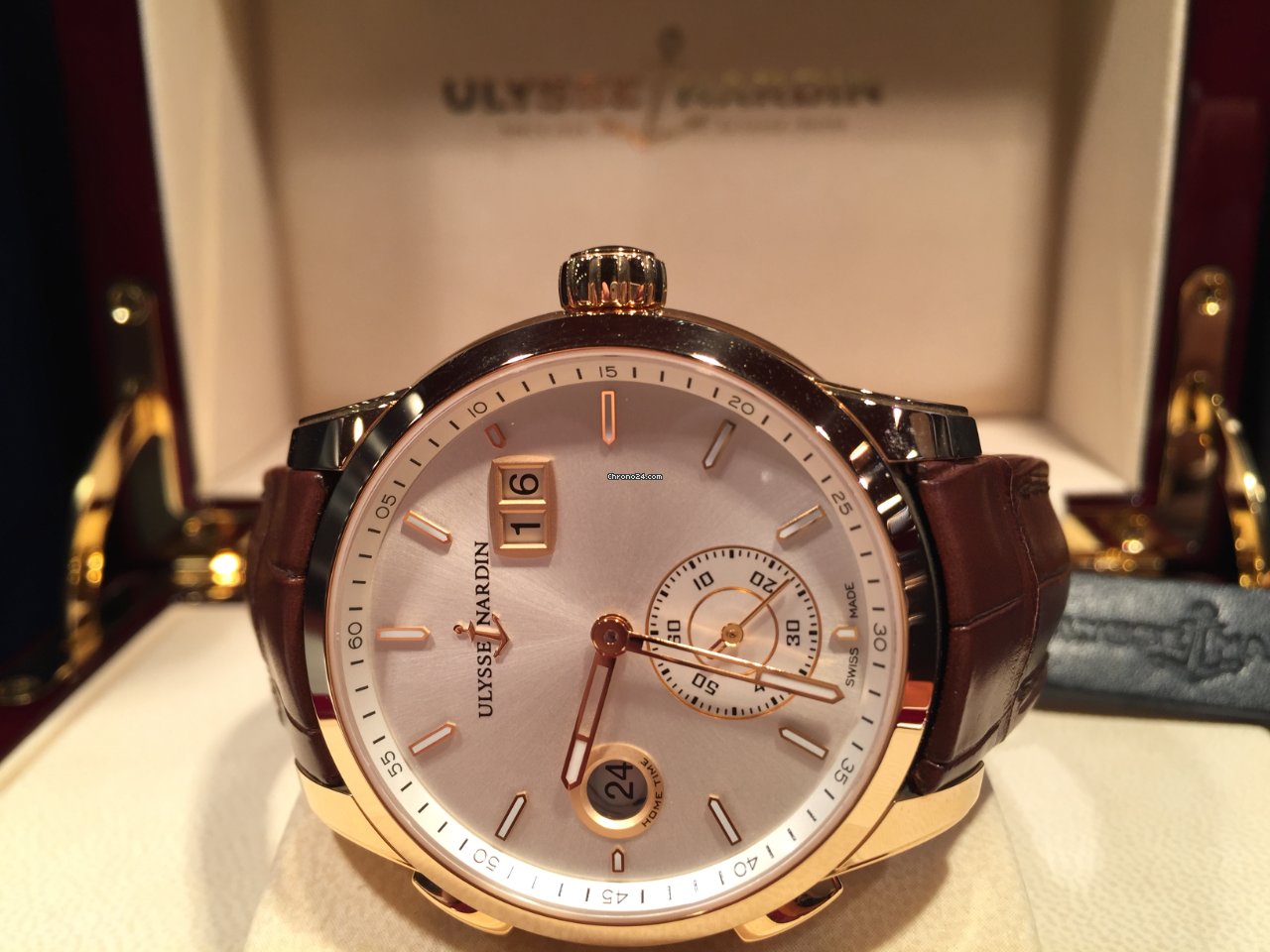 IMG_9081 Ulysse Nardin Dual Time Mens watch Unisex Automatic Rose gold 3346-126 Replica 4