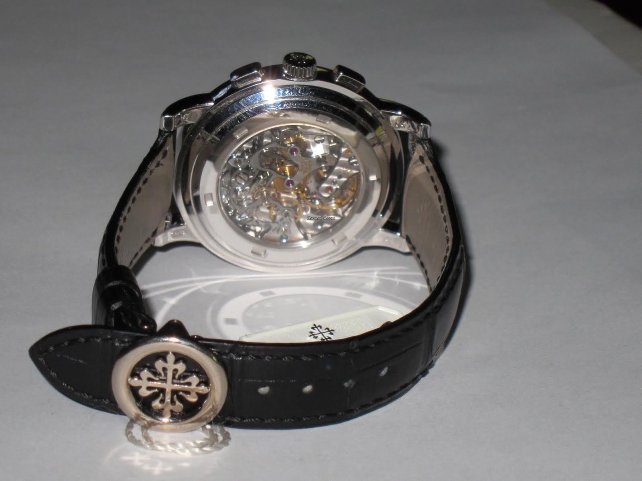Patek Philippe Chronograph Mens watch Unisex Automatic White gold 5070G Replica 4