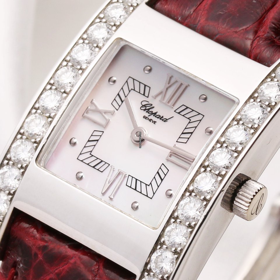 IMG_9081 Chopard Your Hour Womens watch Quartz White gold 445 1 Replica 4