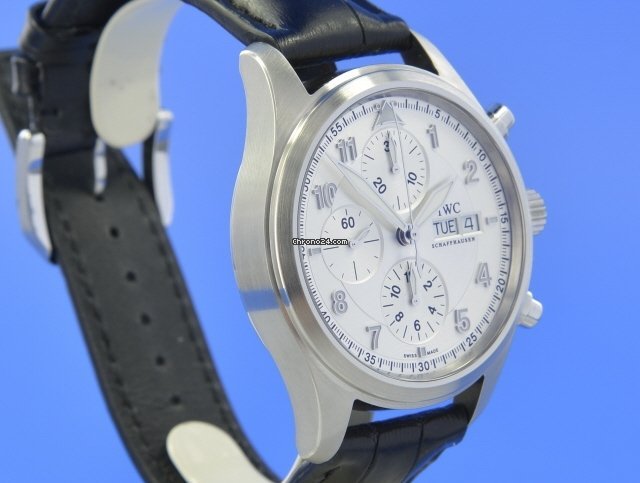 IMG_9081 IWC Pilot Spitfire Chronograph Automatic Steel IW3717 Replica 4