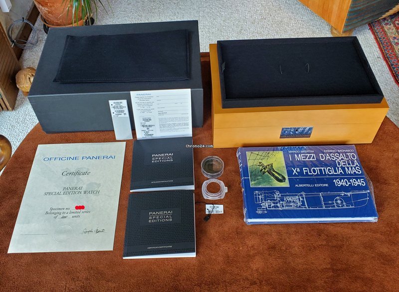 Panerai Special Editions Manual winding PAM 685 Replica 4