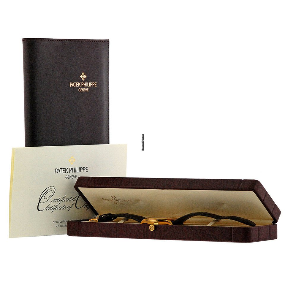 Patek Philippe Calatrava Automatic Yellow gold 5117-J Replica 4