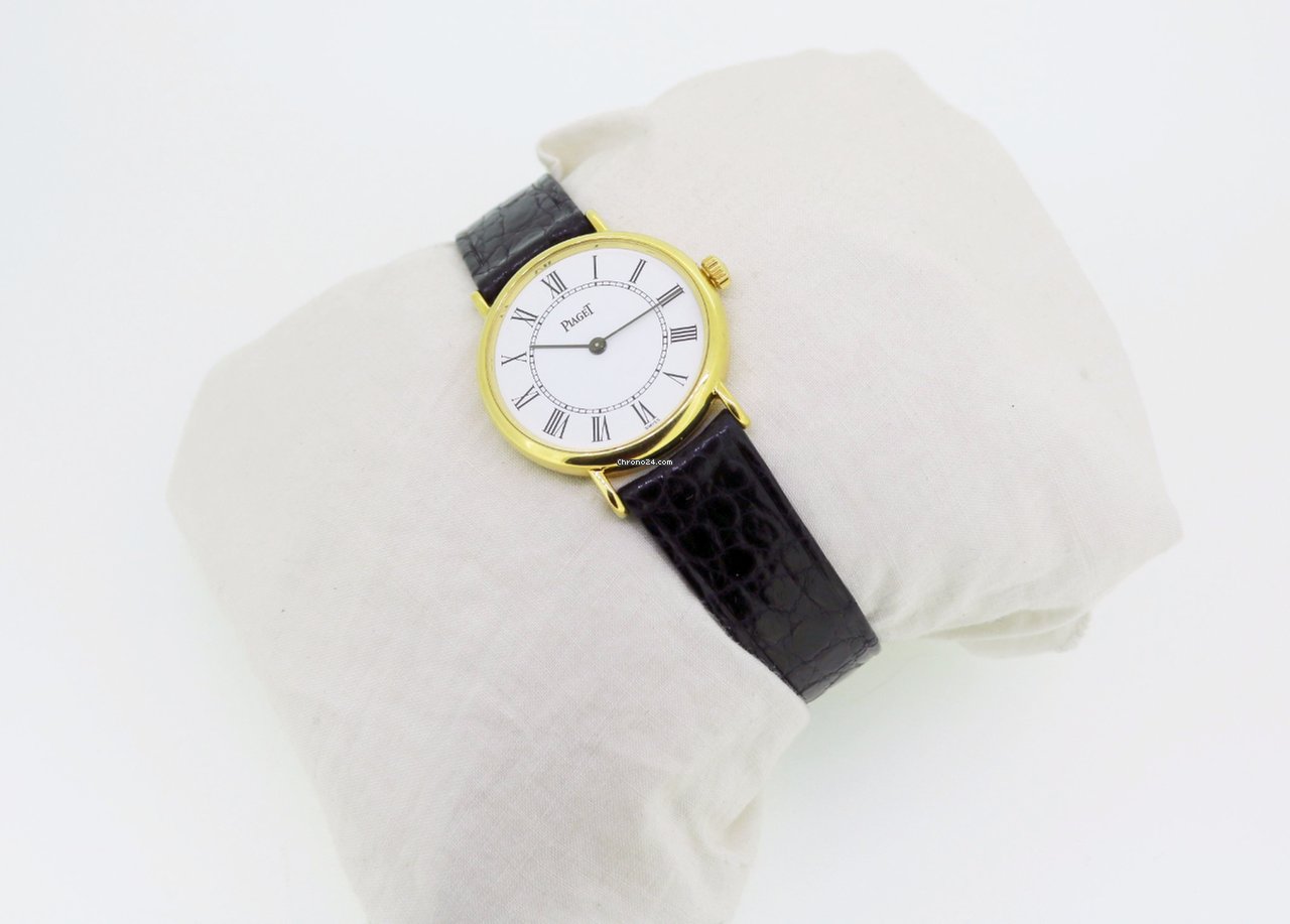 IMG_9081 Piaget Womens watch Quartz Yellow gold 8005 Replica 4
