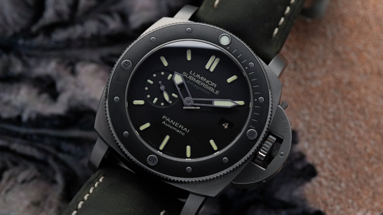 Panerai Luminor Submersible 1950 3 Days Automatic Mens watch Unisex Automatic Titanium PAM 00389 Replica 4