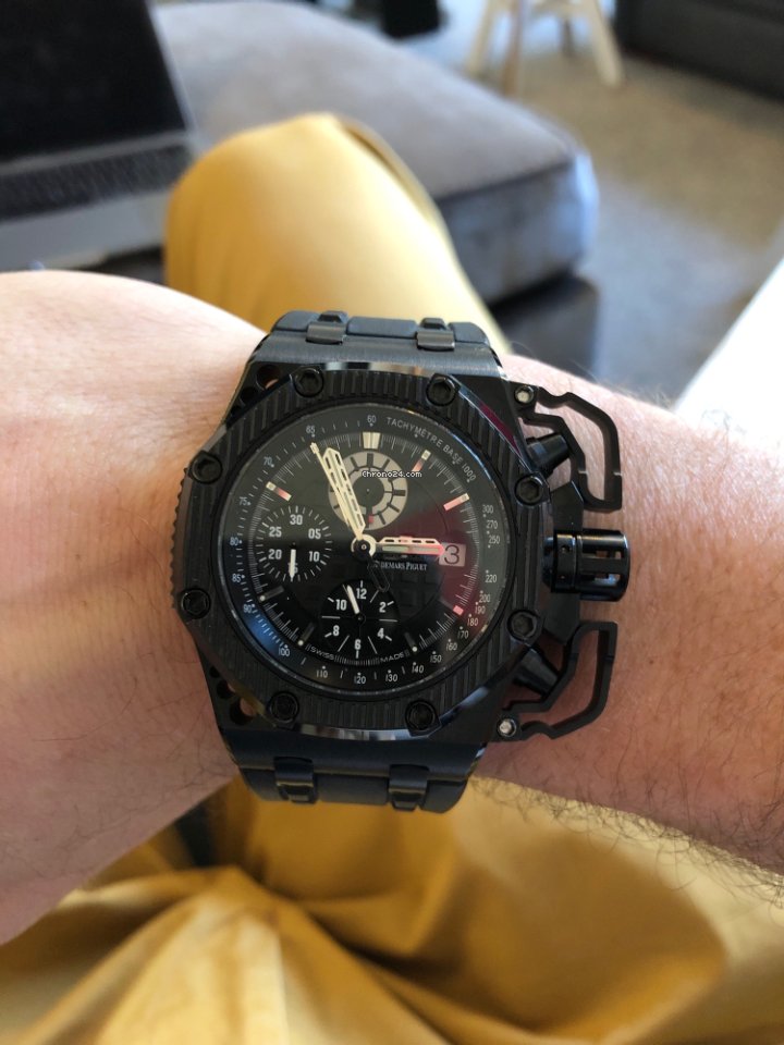 IMG_9081 Audemars Piguet Royal Oak Offshore Chronograph Mens watch Unisex Automatic Titanium 26165IO.OO.A002CA.01 Replica 5