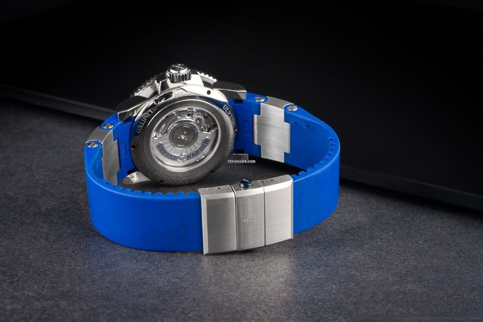 IMG_9081 Ulysse Nardin Maxi Marine Diver Mens watch Unisex Automatic White gold 260-32 Replica 5