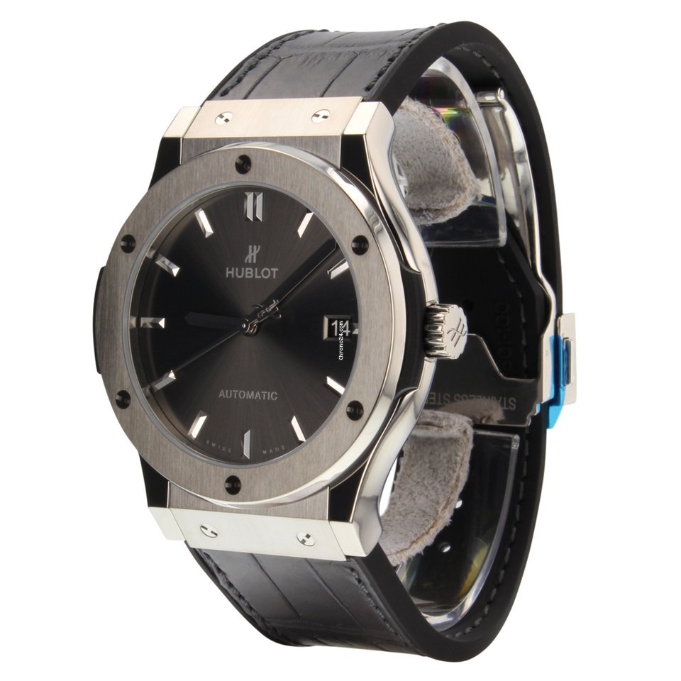 IMG_9081 Hublot Classic Fusion Racing Grey Mens watch Unisex Automatic Titanium 511NX7071LR Replica 5