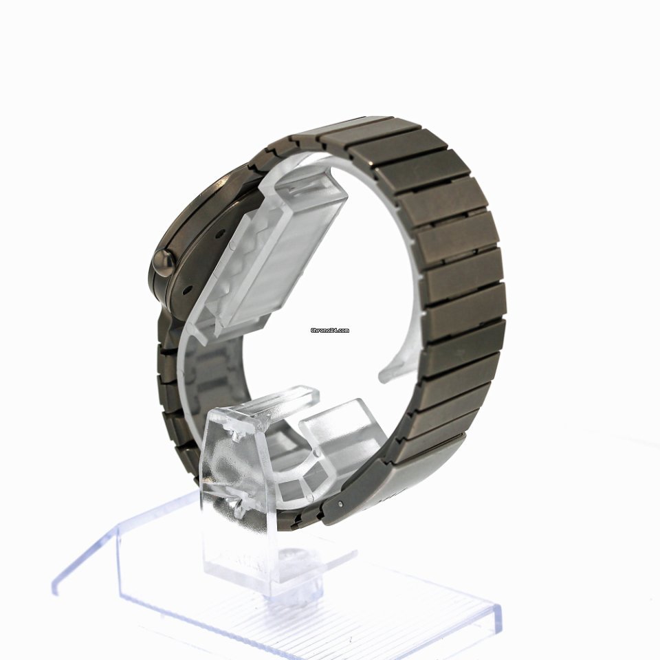 IMG_9081 IWC Porsche Design Womens watch Quartz Titanium IW3335 Replica 5