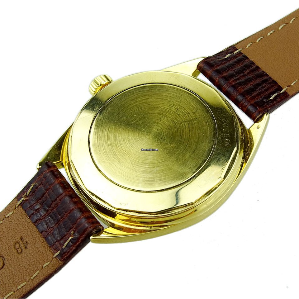 IMG_9081 IWC Yacht Club Mens watch Unisex Automatic Yellow gold 1963027 Replica 5