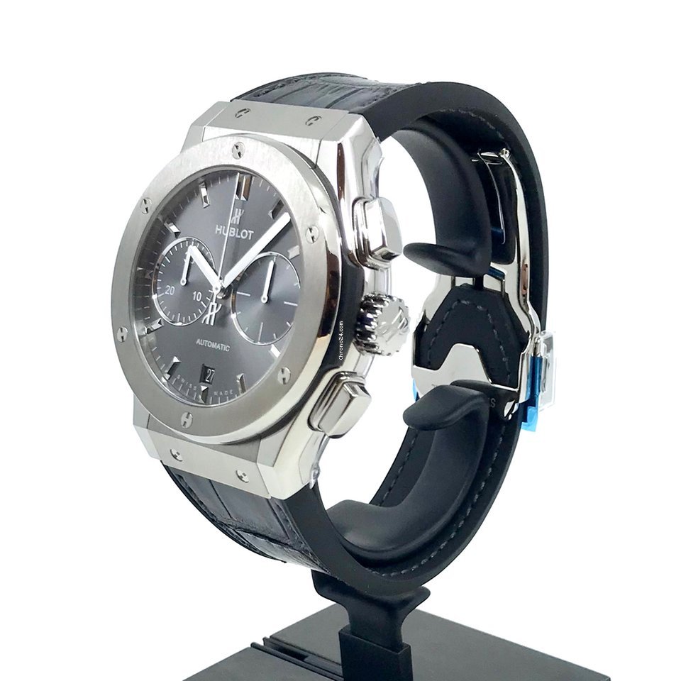 IMG_9081 Hublot Classic Fusion Racing Grey Mens watch Unisex Automatic Titanium 521.NX.7071.LR Replica 5