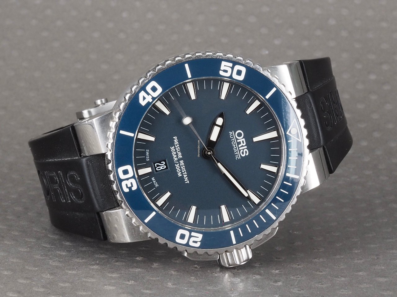 IMG_9081 Oris Aquis Date Steel 01 733 7653 4155 Replica 5