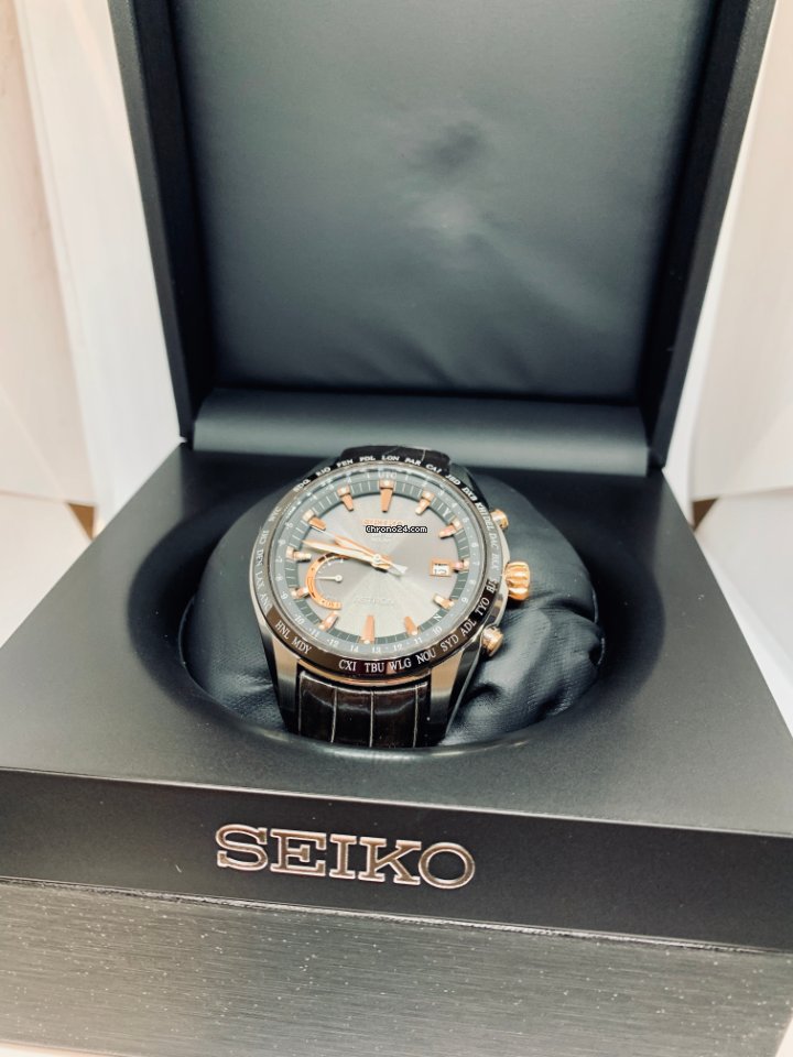 IMG_9081 Seiko Astron GPS Solar Chronograph Mens watch Unisex Titanium SSE095J1 Replica 5