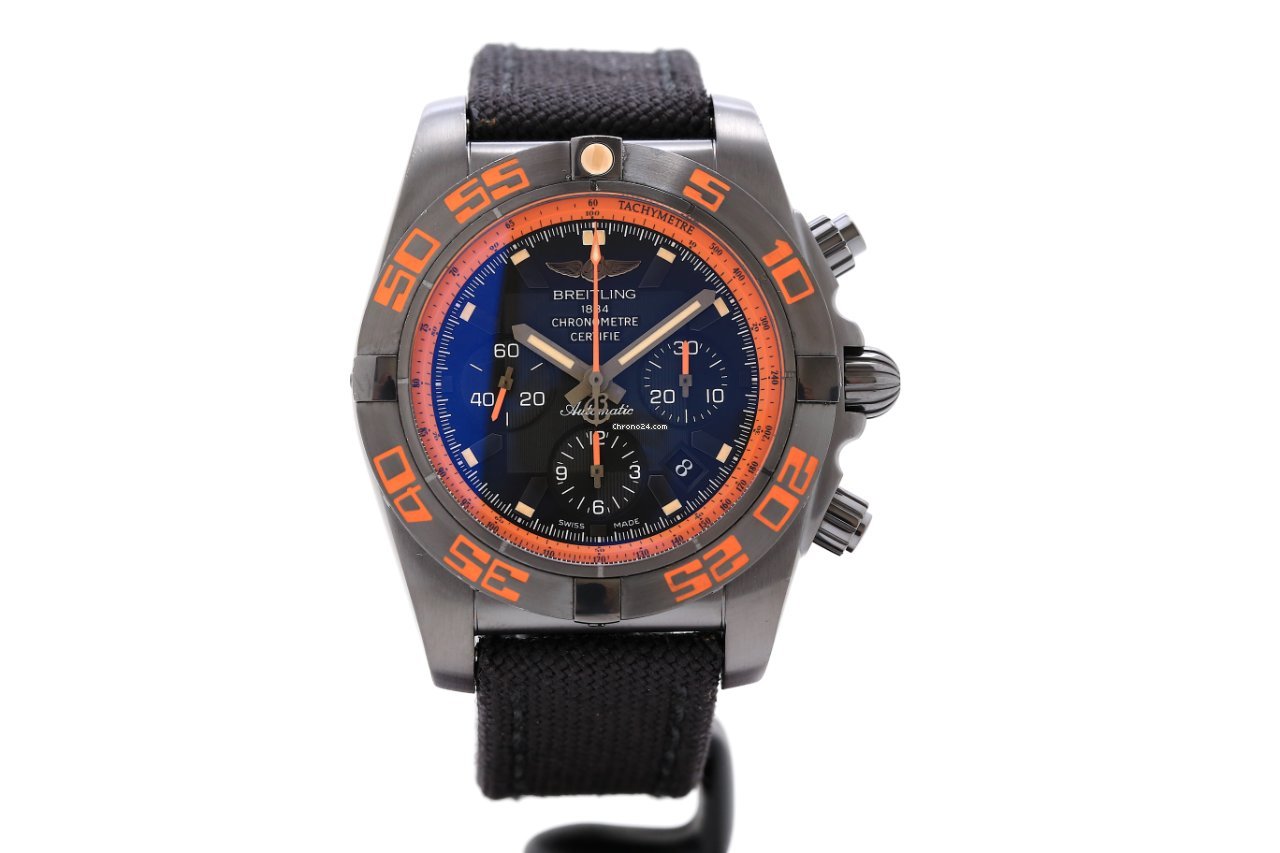 IMG_9081 Breitling Chronomat 44 Raven Mens watch Unisex Automatic Steel MB0111C2 BD07 Replica 5