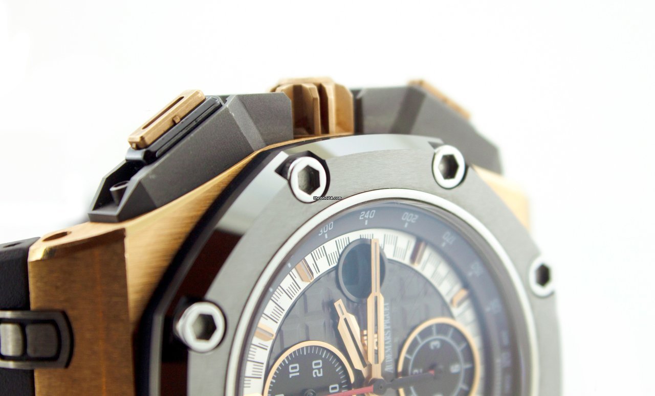 IMG_9081 Audemars Piguet Royal Oak Offshore Chronograph Mens watch Unisex Automatic Rose gold 26568OM.OO.A004CA.01 Replica 5