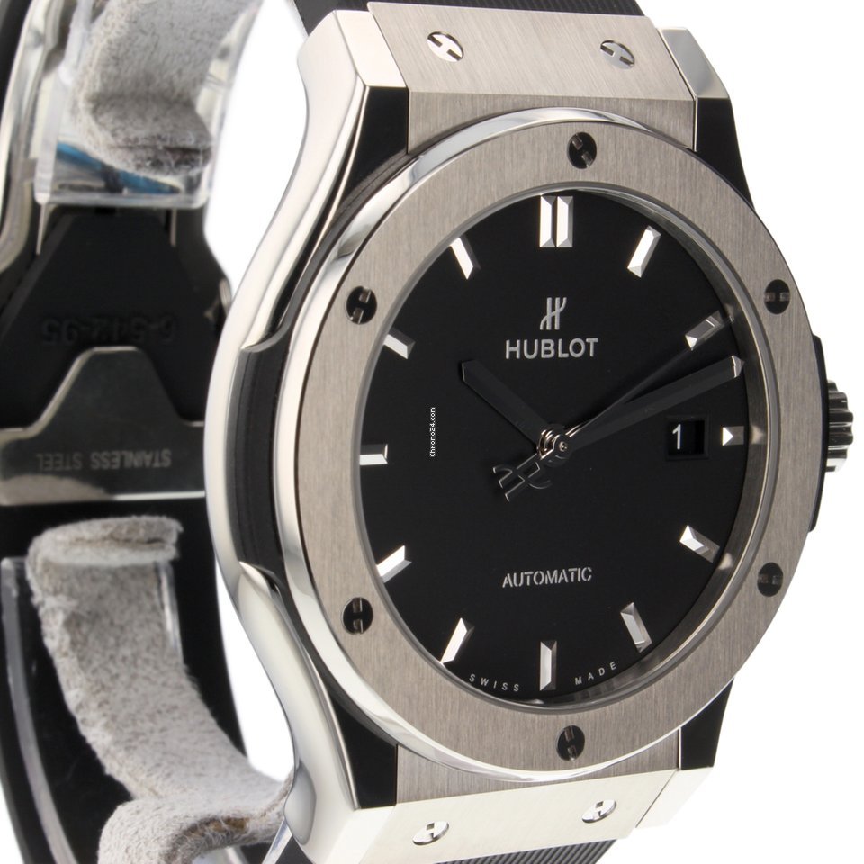 IMG_9081 Hublot Classic Fusion 45, 42, 38, 33 mm Mens watch Unisex Automatic Titanium 542NX1171RX Replica 5