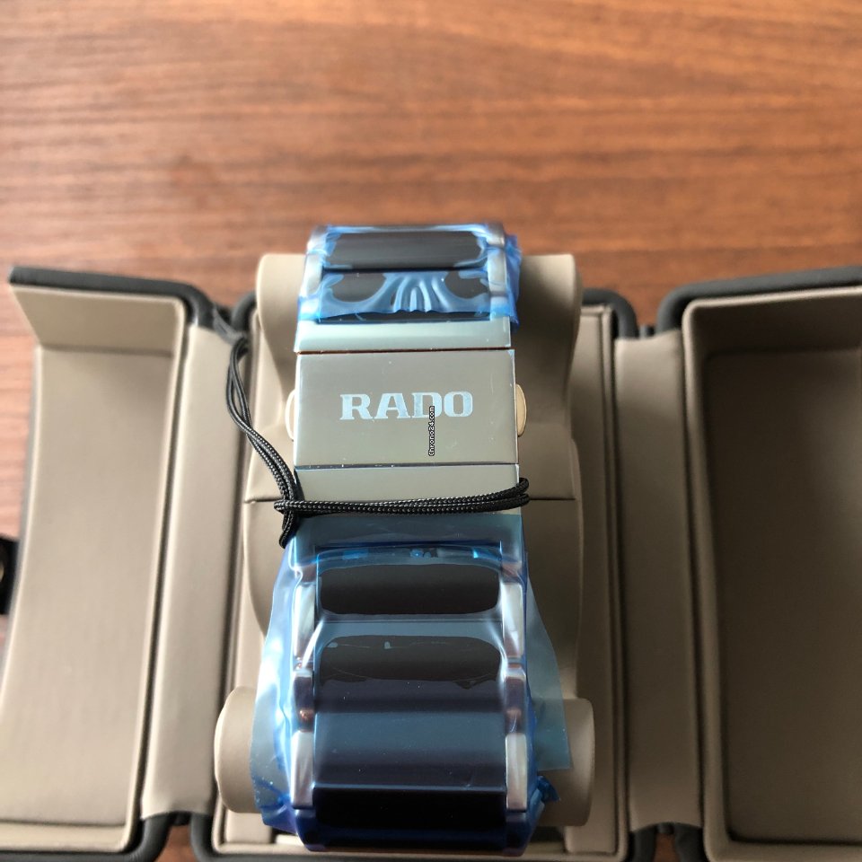 IMG_9081 Rado Integral Mens watch Unisex Quartz R20219722 Replica 5