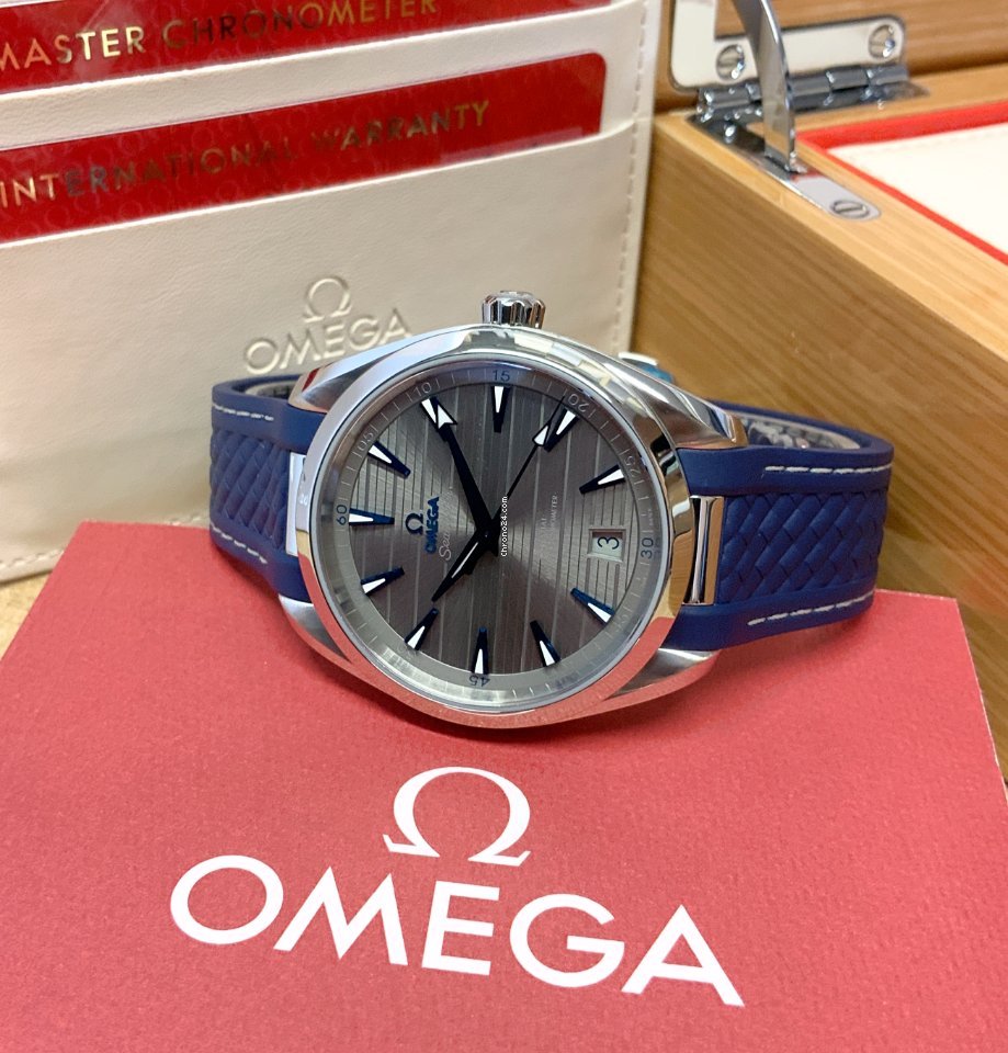 Omega Seamaster Aqua Terra Mens watch Unisex Automatic Steel 220.12.41.21.06.001 Replica 5