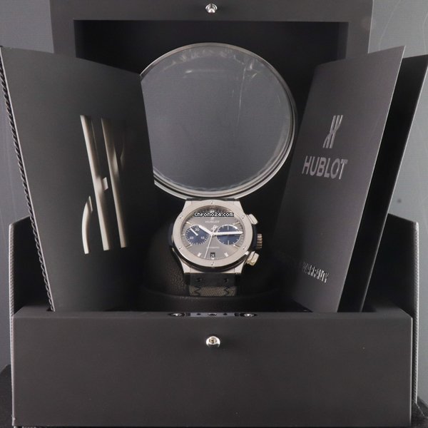 Hublot Classic Fusion Racing Grey Mens watch Unisex Automatic Steel 521.NX.7070.NR.BOM19 Replica 5