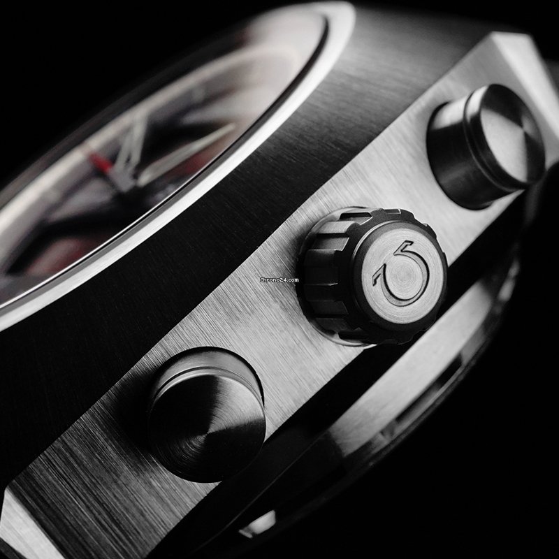 Omega Speedmaster Spacemaster Z-33 Mens watch Unisex Manual winding Titanium 325.92.43.79.01.001 Replica 5