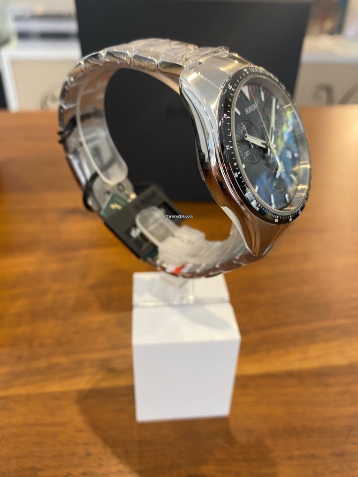 IMG_9081 Rado HyperChrome Chronograph Mens watch Unisex Quartz Steel R32259153 Replica 5