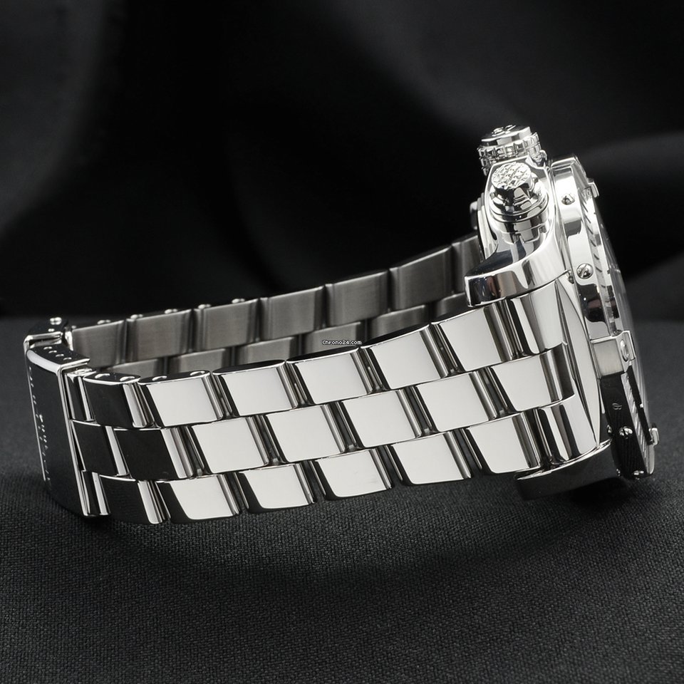 IMG_9081 Breitling Super Avenger Mens watch Unisex Automatic Steel A1337011 B907 135A Replica 5