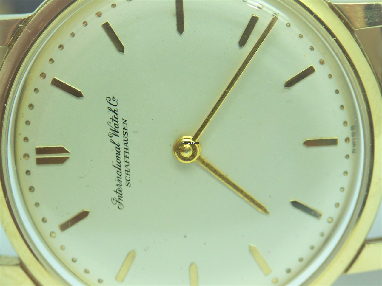 IMG_9081 IWC Mens watch Unisex Manual winding Yellow gold R1205 Replica 5