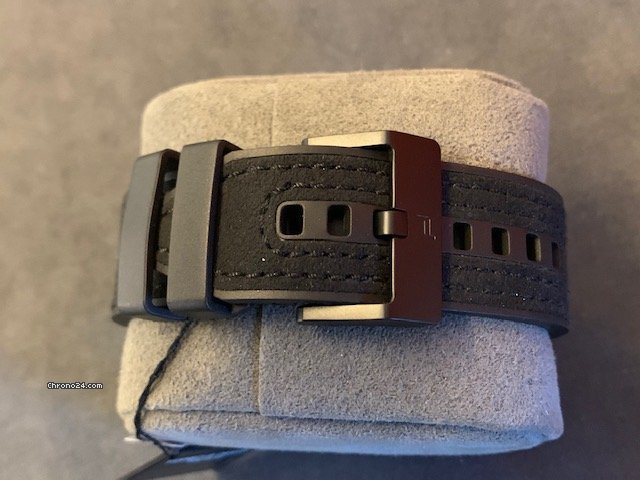IMG_9081 Porsche Design Monobloc Actuator Mens watch Unisex Automatic Titanium 6033.6.01.009.06.2 Replica 5