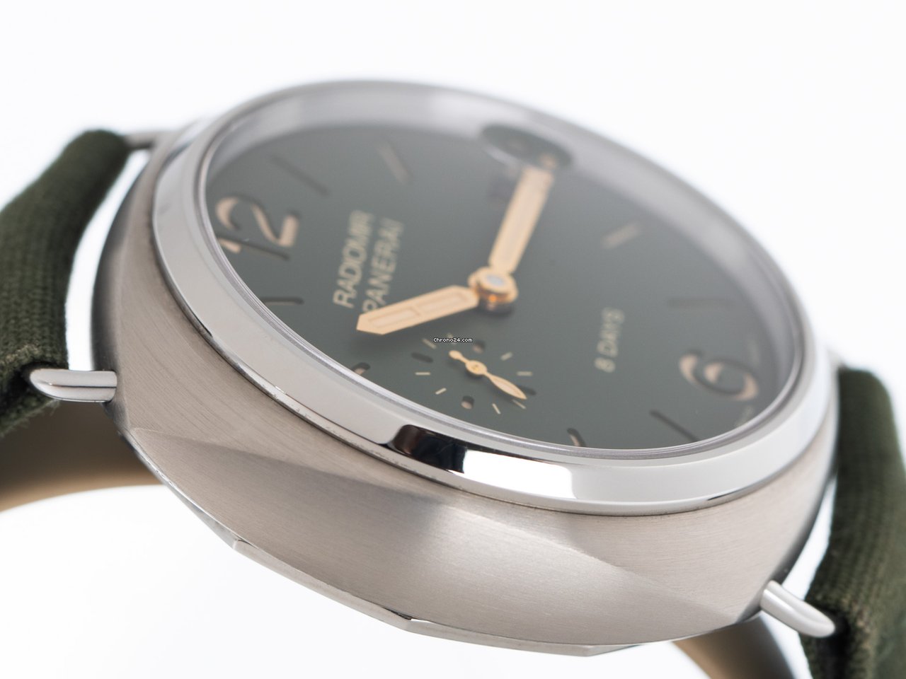IMG_9081 Panerai Radiomir 8 Days Mens watch Unisex Manual winding Titanium PAM00735 Replica 5