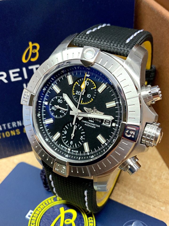 IMG_9081 Breitling Avenger Mens watch Unisex Automatic Steel A13317101B1X1 Replica 5