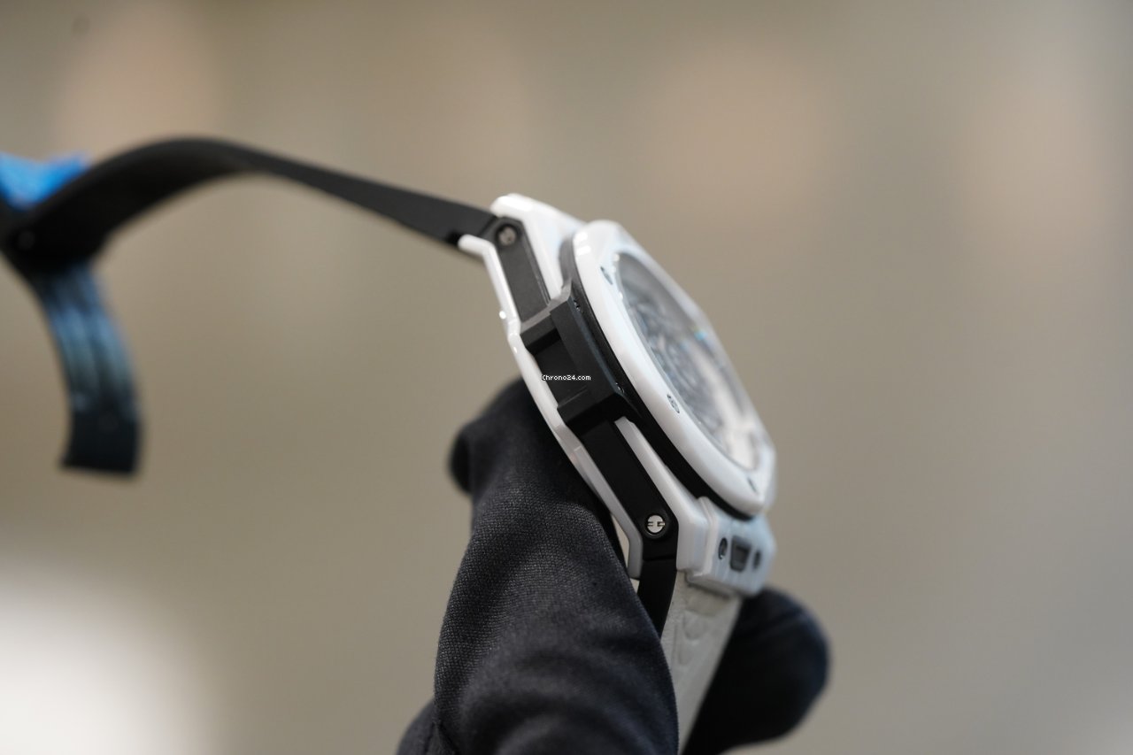 Hublot Big Bang Sang Bleu Mens watch Unisex Automatic Ceramic 415.HX.2027.VR.MXM19 Replica 5