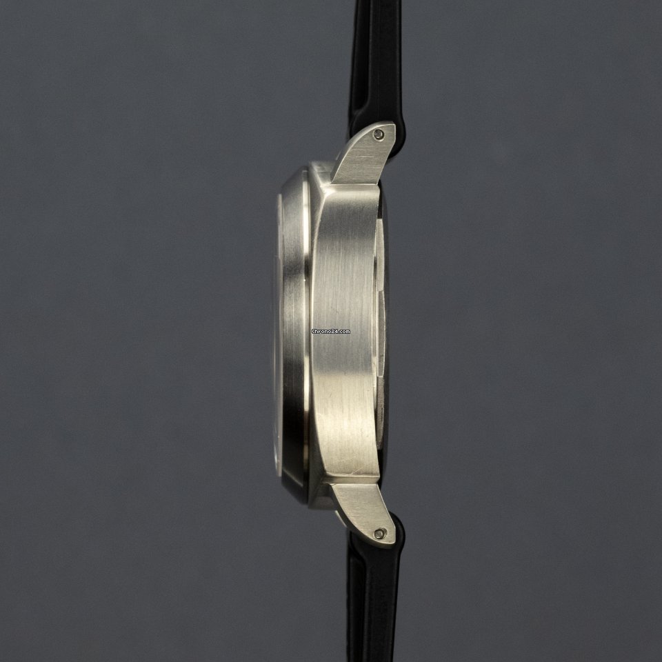 IMG_9081 Panerai Luminor Marina Mens watch Unisex Automatic Titanium PAM 00056 Replica 5