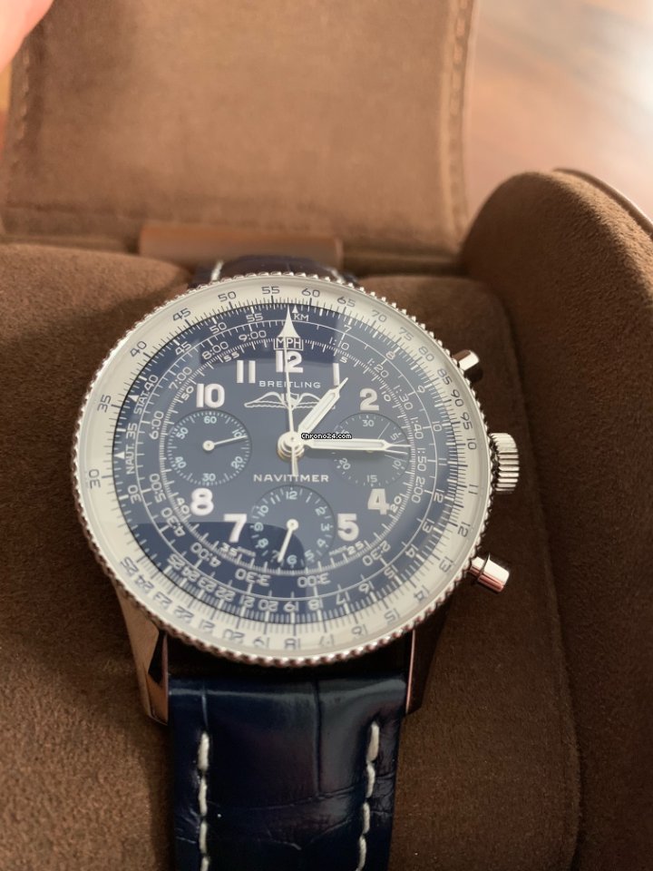 IMG_9081 Breitling Navitimer Mens watch Unisex Automatic Platinum LB0910211C1P1 Replica 5