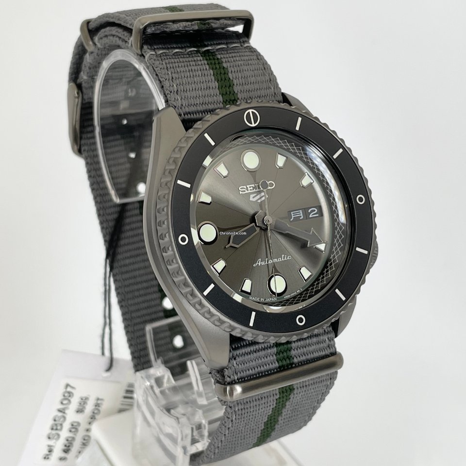 Seiko 5 Sports Mens watch Unisex Automatic Steel SBSA097 Replica 5