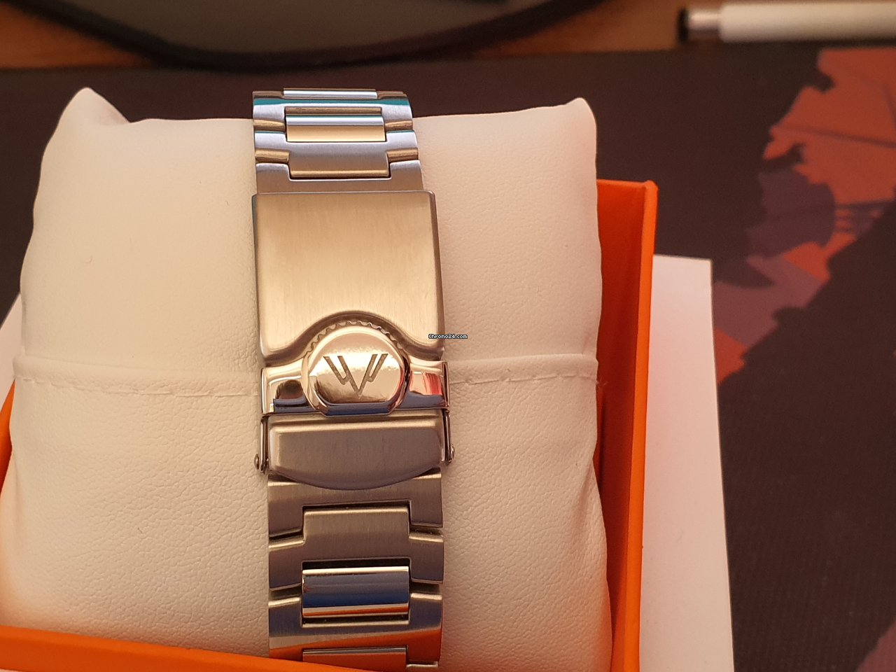 IMG_9081 Movado Quadro Quartz Steel E5445-SS184G Replica 5