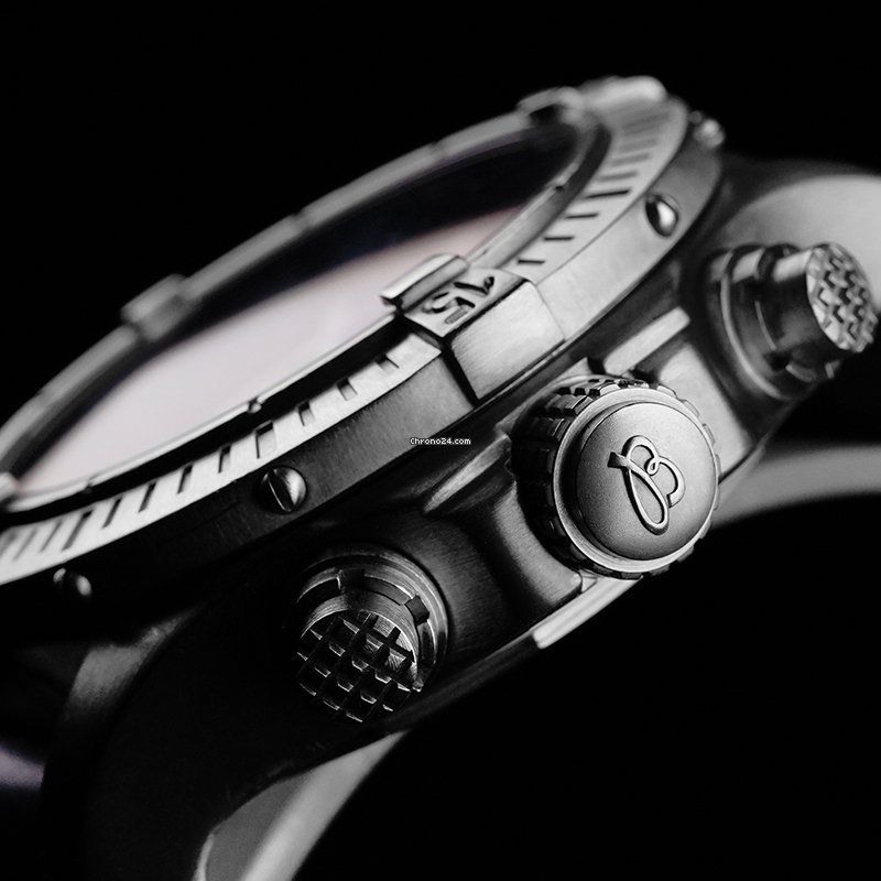 IMG_9081 Breitling Avenger Mens watch Unisex Automatic E13360 Replica 5