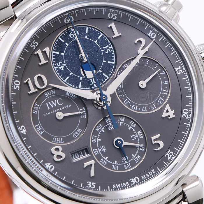 IMG_9081 IWC Automatic Steel W392103 Replica 5